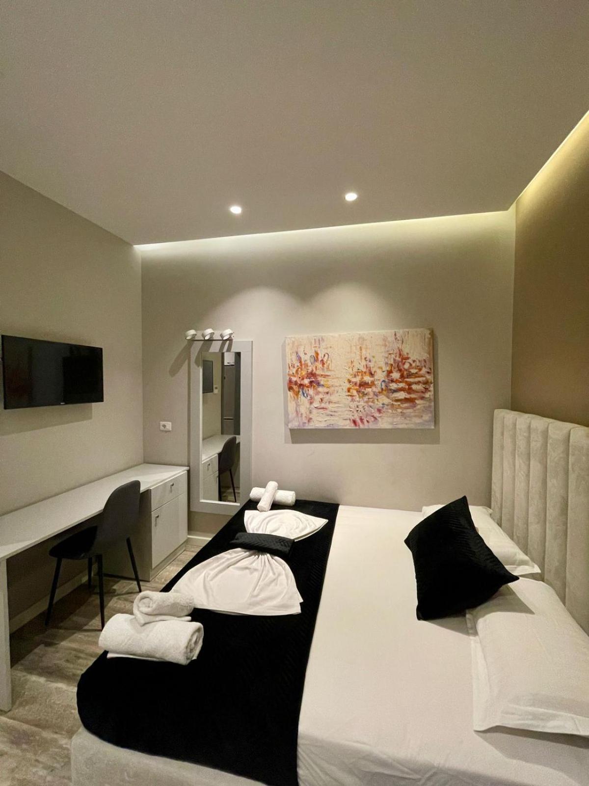 Premium City Studio & Suite Tirana Eksteriør billede